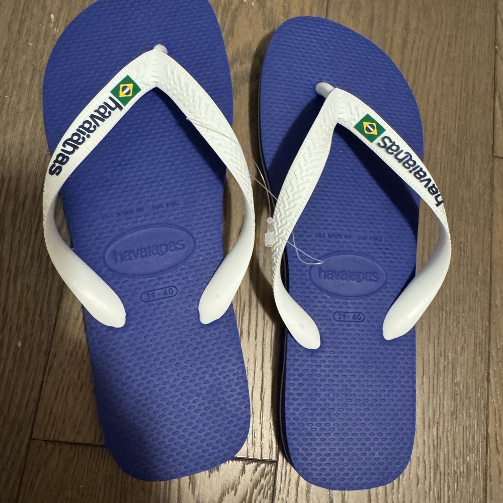Brand New Havaianas Blue and White Flip Flops